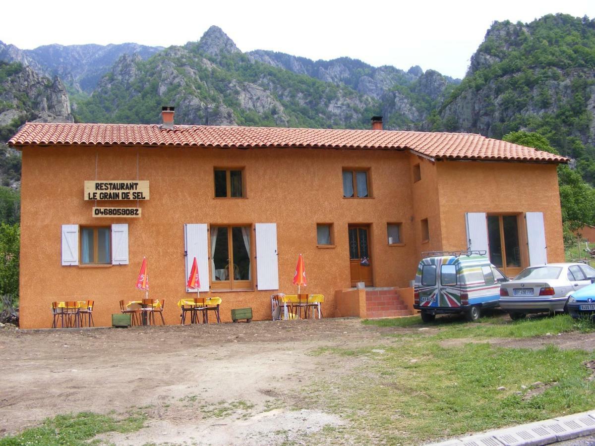 Belle Maison De Montagne Casteil Exterior foto