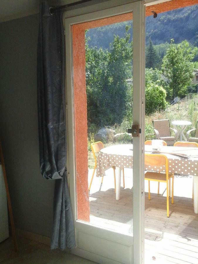 Belle Maison De Montagne Casteil Exterior foto